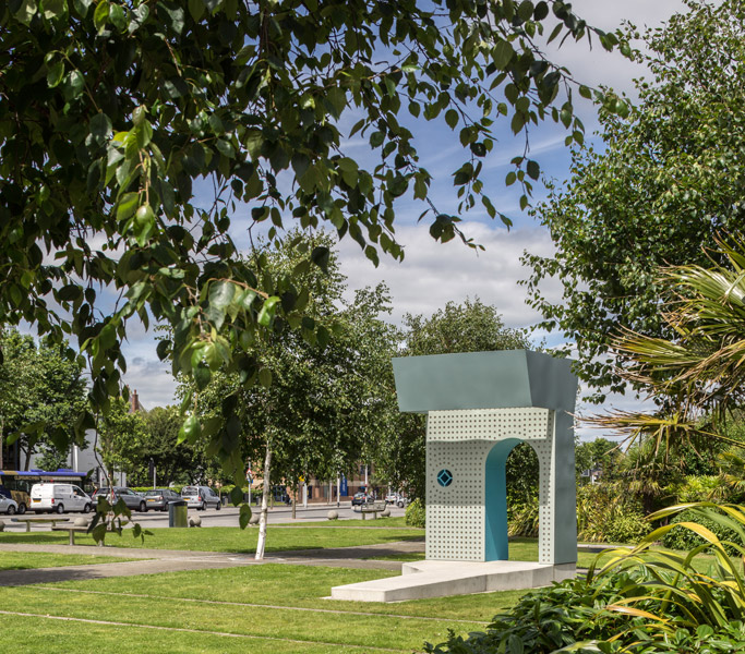 Sculptural architectural pavilion photograph, 02 of 07